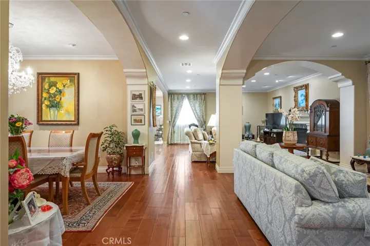 217 S Irena Avenue A, Redondo Beach, California 90277