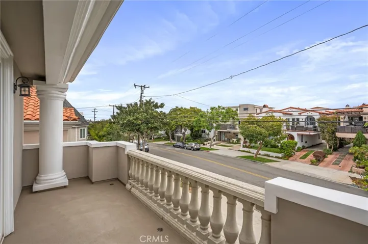 217 S Irena Avenue A, Redondo Beach, California 90277