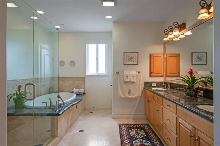 217 S Irena Avenue A, Redondo Beach, California 90277