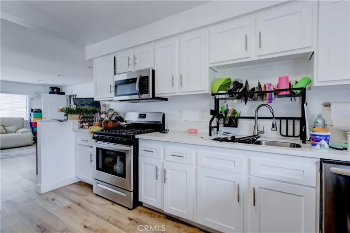 1720 Cerritos Avenue, Long Beach, California 90813
