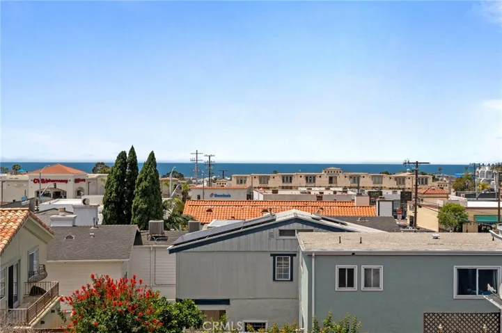 918 3rd Street, Hermosa Beach, California 90254