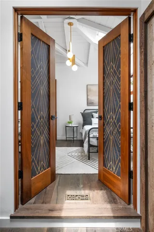918 3rd Street, Hermosa Beach, California 90254
