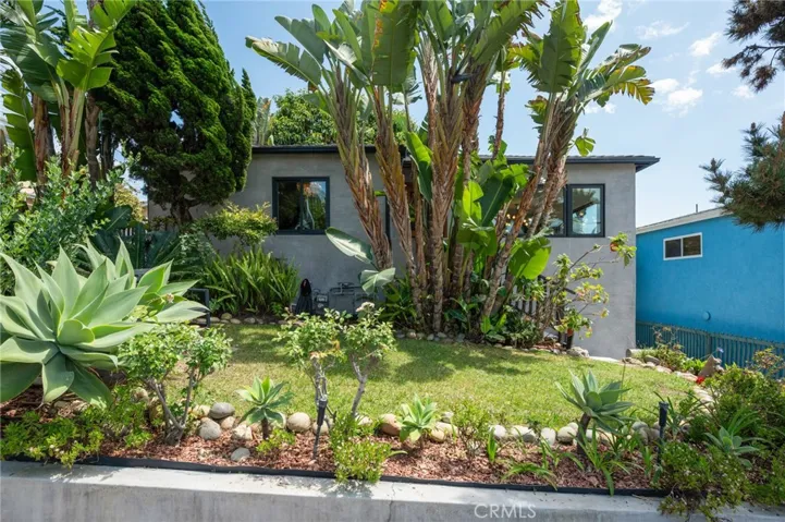 918 3rd Street, Hermosa Beach, California 90254