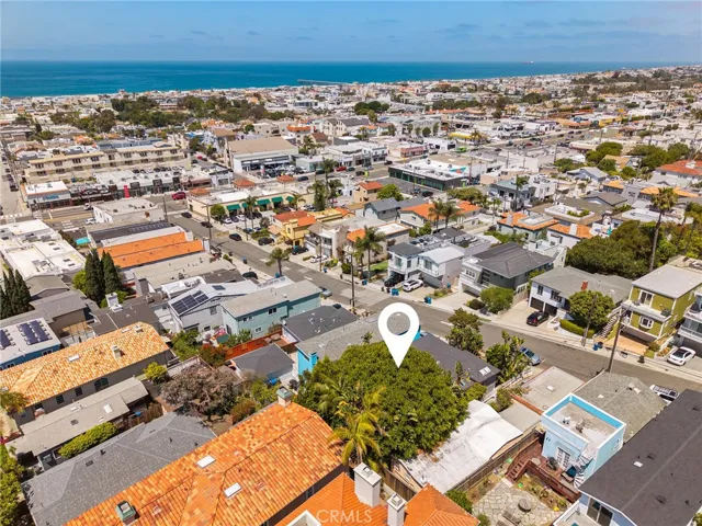 918 3rd Street, Hermosa Beach, California 90254