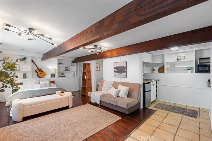 918 3rd Street, Hermosa Beach, California 90254