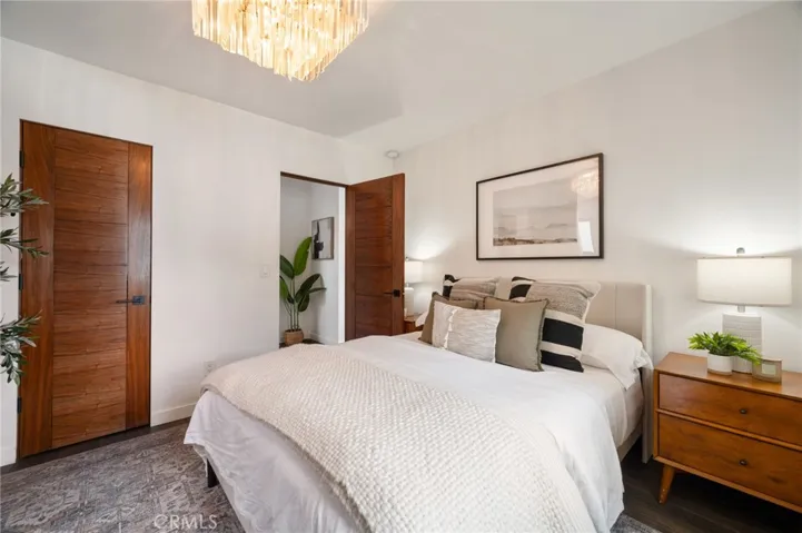 918 3rd Street, Hermosa Beach, California 90254