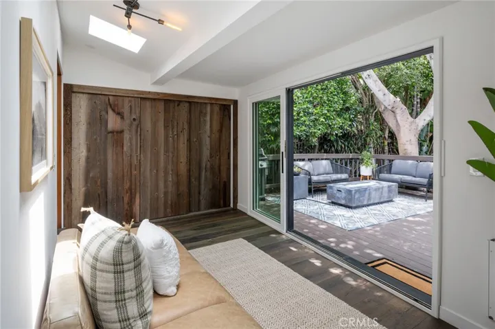 918 3rd Street, Hermosa Beach, California 90254