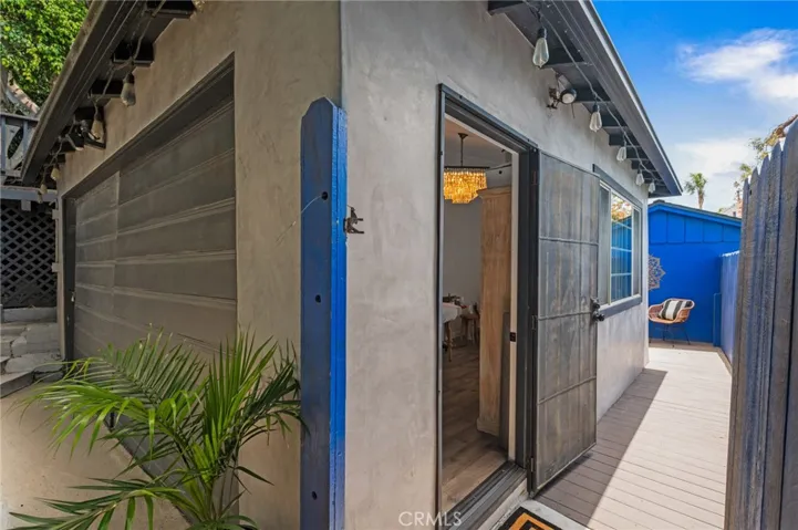 918 3rd Street, Hermosa Beach, California 90254