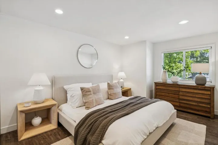 801 California Avenue F, Sunnyvale, California 94086