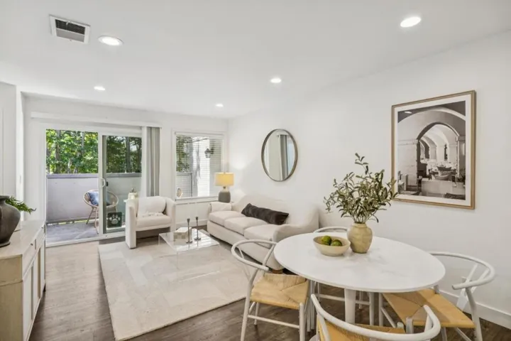 801 California Avenue F, Sunnyvale, California 94086