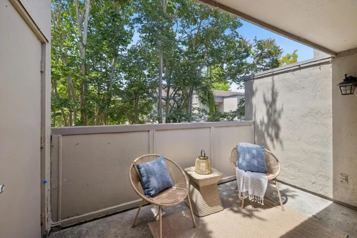 801 California Avenue F, Sunnyvale, California 94086