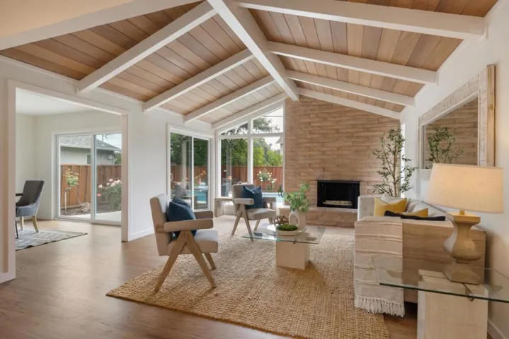343 Redwood Avenue, Santa Clara, California 95051