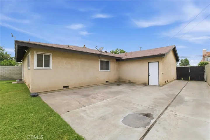 456 W Bennett, Compton, California 90220