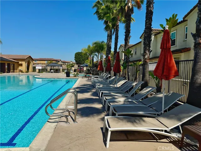 10522 Poinsettia Ln, Santa Fe Springs, California 90670