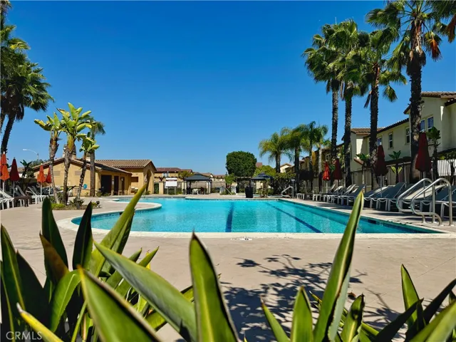 10522 Poinsettia Ln, Santa Fe Springs, California 90670