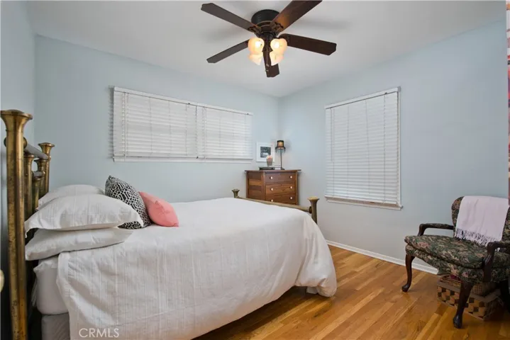 8136 Garden Grove, Reseda, California 91335