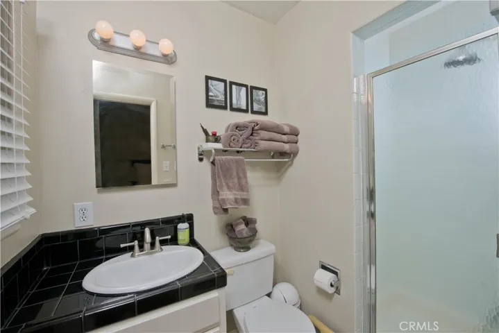8136 Garden Grove, Reseda, California 91335