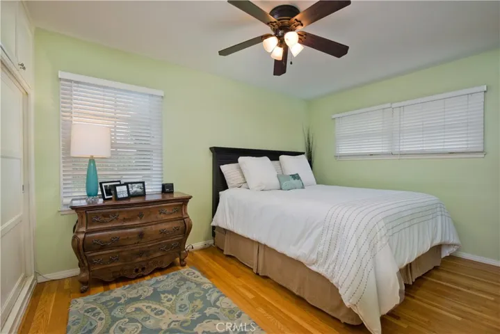 8136 Garden Grove, Reseda, California 91335