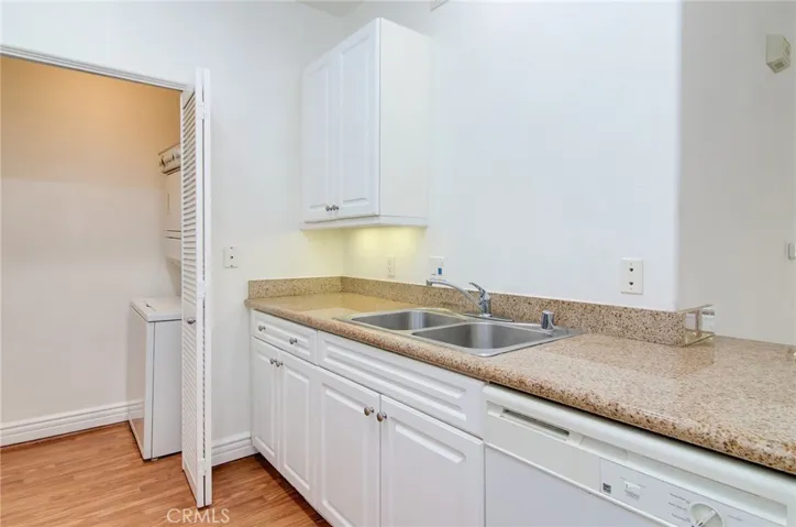 2220 Watermarke Place, Irvine, California 92612