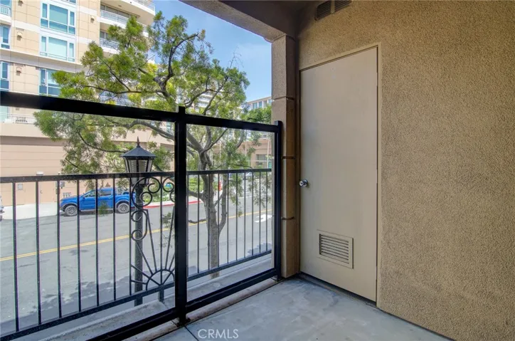 2220 Watermarke Place, Irvine, California 92612