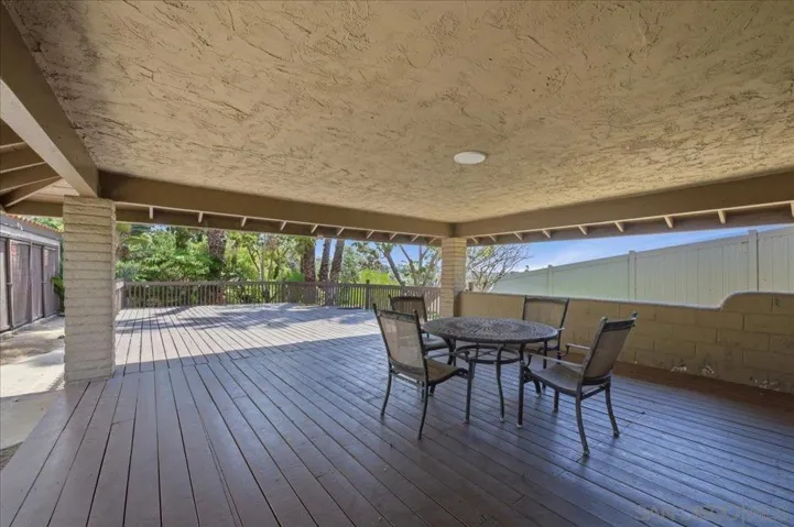 615 Vine Steet 26, Oceanside, California 92054