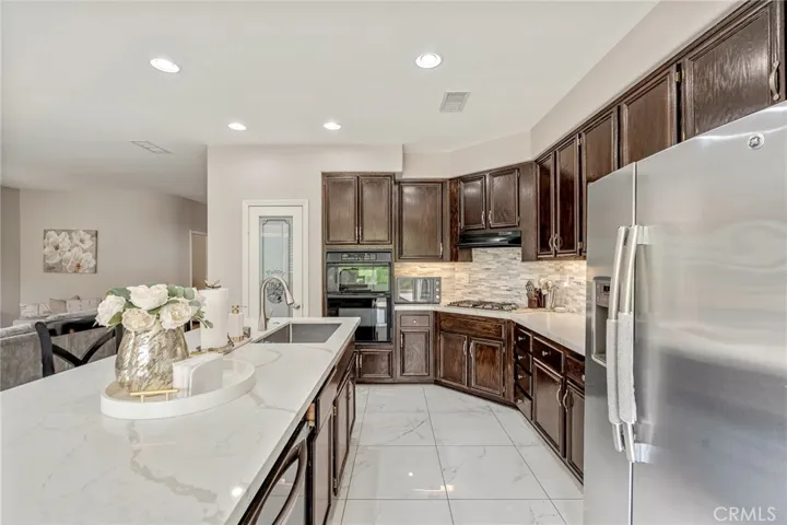 42376 Wildwood, Murrieta, California 92562