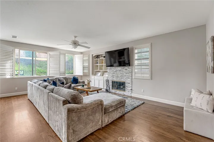42376 Wildwood, Murrieta, California 92562