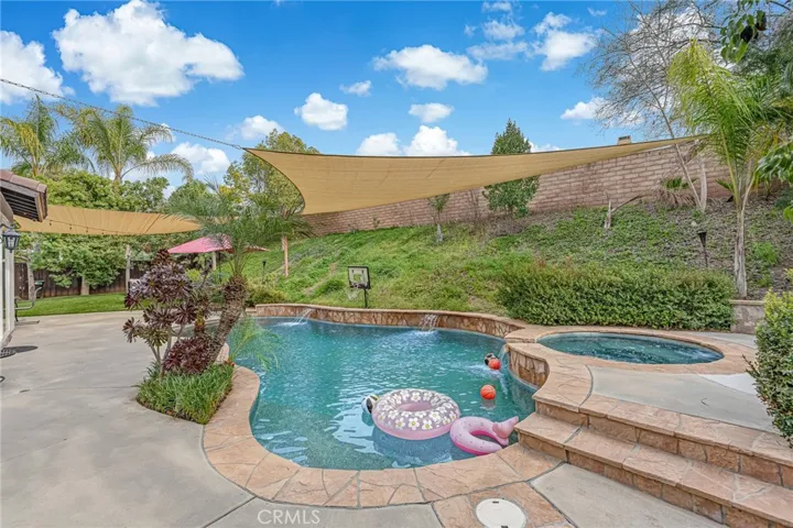 42376 Wildwood, Murrieta, California 92562