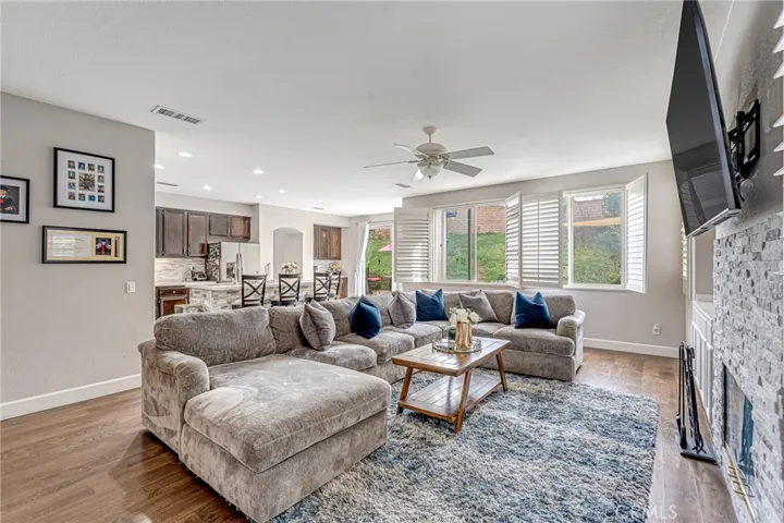 42376 Wildwood, Murrieta, California 92562