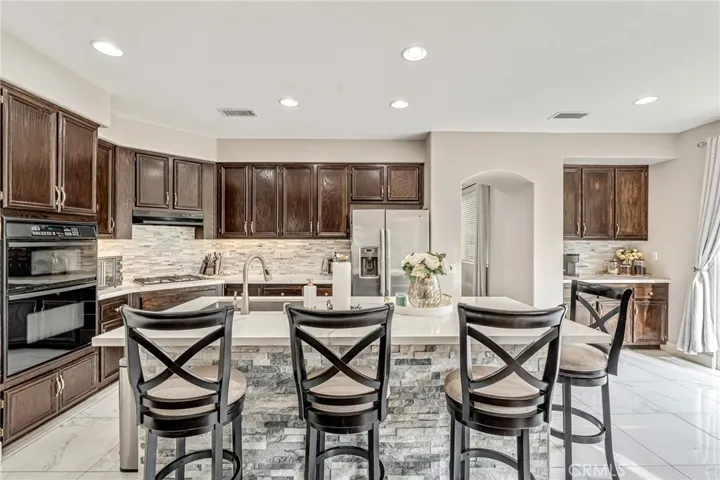 42376 Wildwood, Murrieta, California 92562