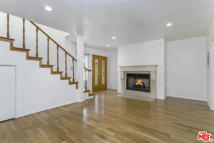 10741 Stagg Street, Sun Valley, California 91352