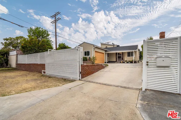 10741 Stagg Street, Sun Valley, California 91352