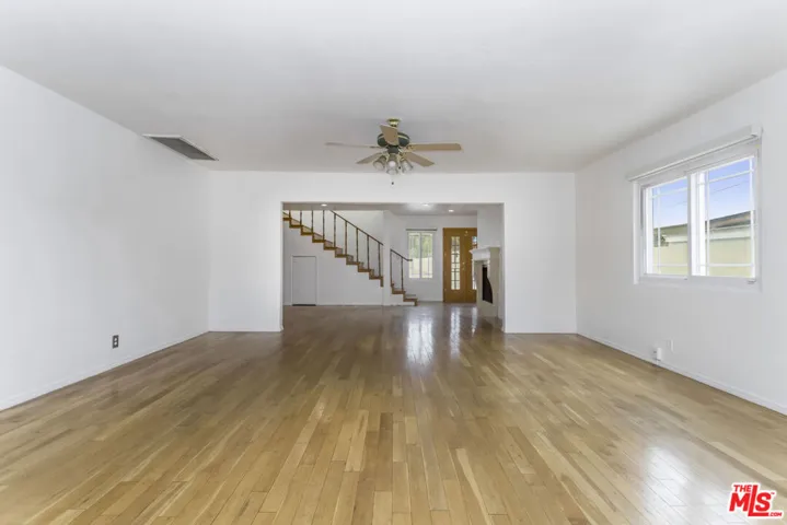 10741 Stagg Street, Sun Valley, California 91352