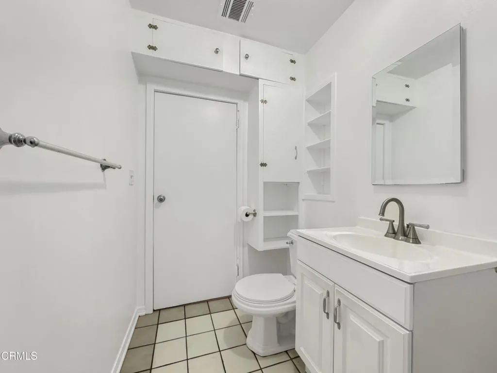 Jardine bathroom cabinets