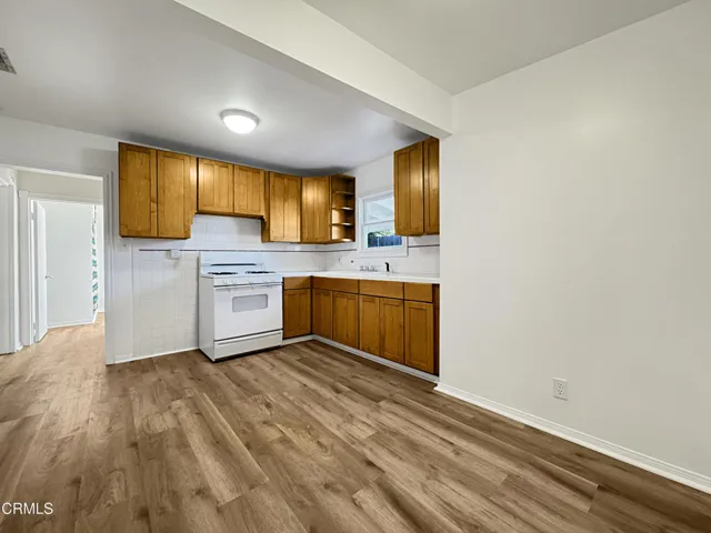 Kitchen cabinets