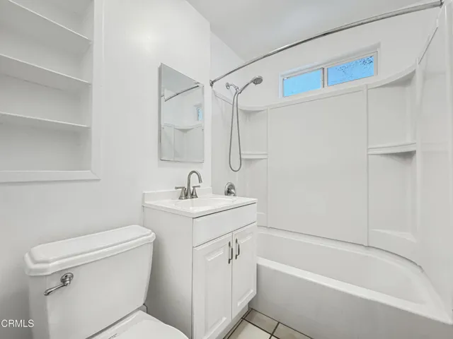 Jardine bathroom