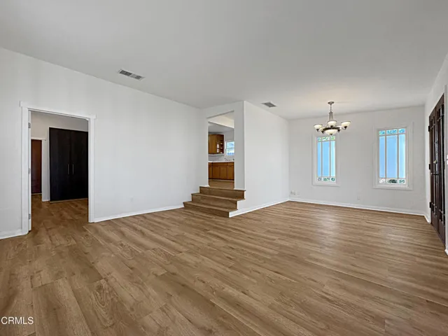 Jardine living room