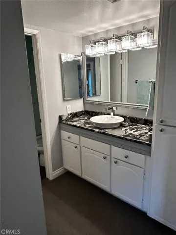 2867 S Fairview, Santa Ana, California 92704