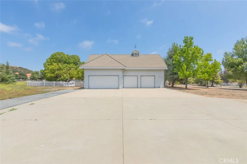 4 car garage