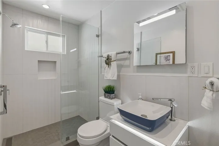 2611 Alvord, Redondo Beach, California 90278