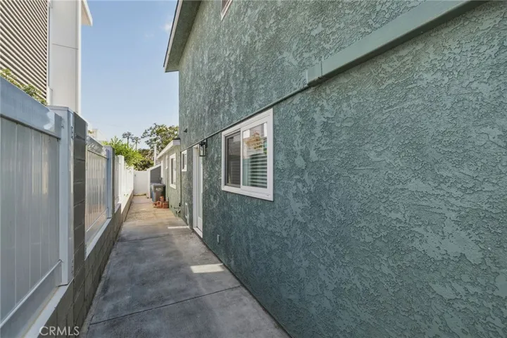 2611 Alvord, Redondo Beach, California 90278
