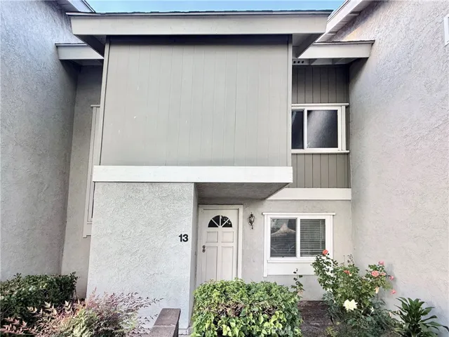 13 Sunflower, Irvine, California 92604