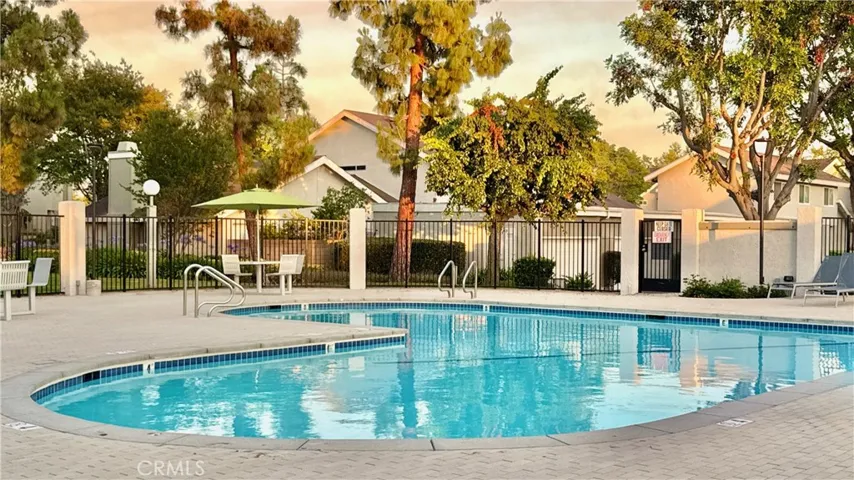 Deerfield Community Pool