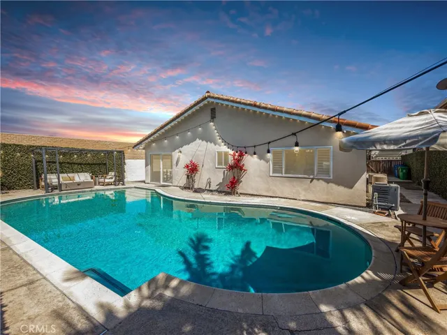 5291 Auburn, Westminster, California 92683
