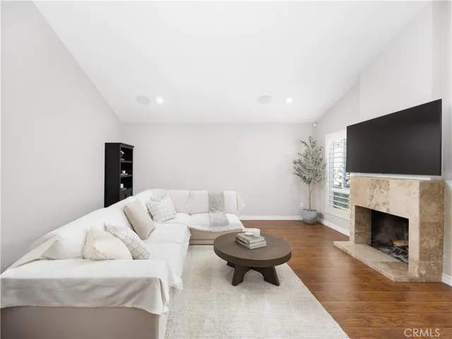 5291 Auburn, Westminster, California 92683