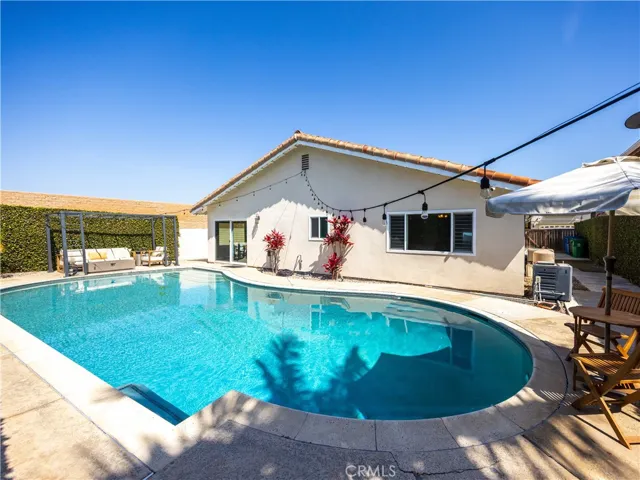 5291 Auburn, Westminster, California 92683