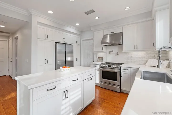 644 Wilmington Dr, Chula Vista, California 91914