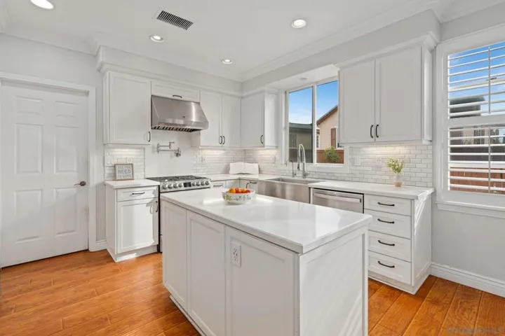 644 Wilmington Dr, Chula Vista, California 91914