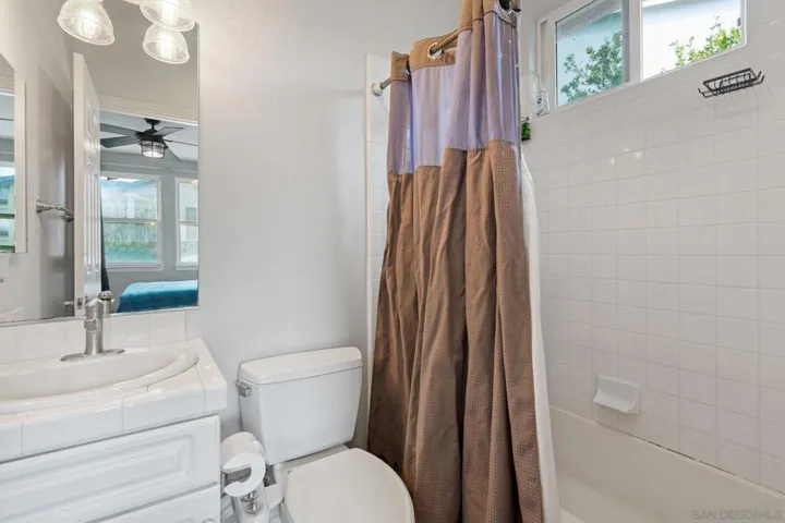 644 Wilmington Dr, Chula Vista, California 91914