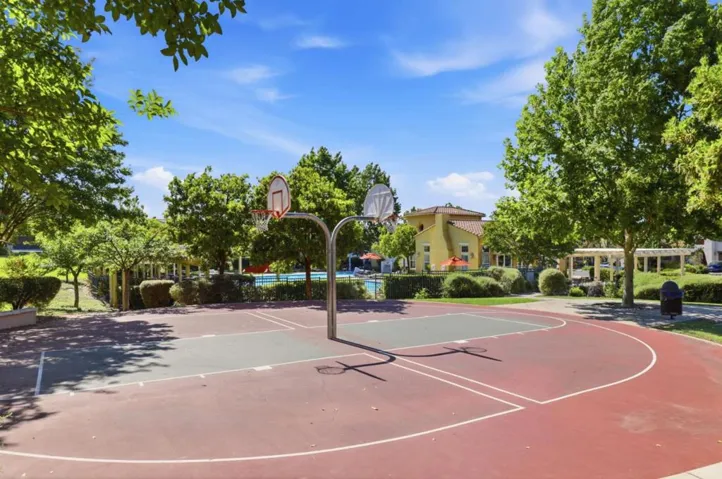 , Gilroy, California 95020